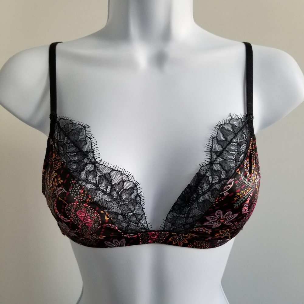 💟 2/$25 💟 // Unlined Floral Lace Bralette XS
